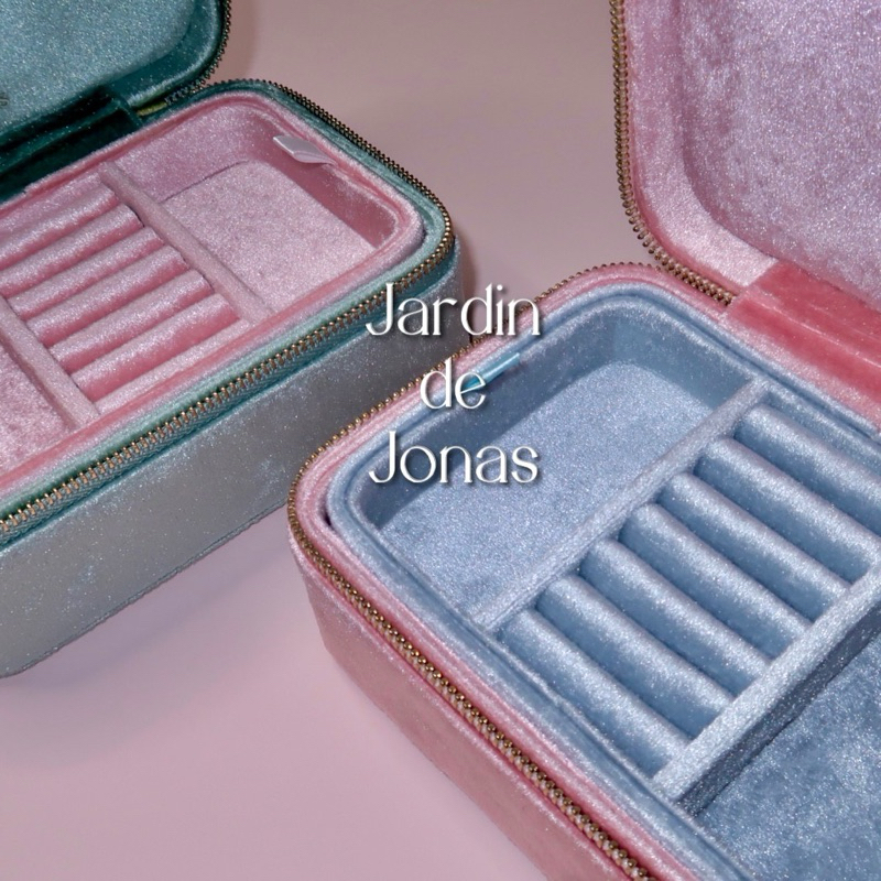 กล่องเครื่องประดับ กำมะหยี่ พร้อมส่ง - Jewelry Accessory Box