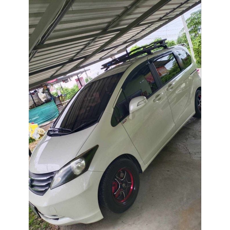 แร็คหลังคาสำหรับ Honda freed ขนาด 110x120 ติดตั้งแบบไม่ใช้คานขวาง