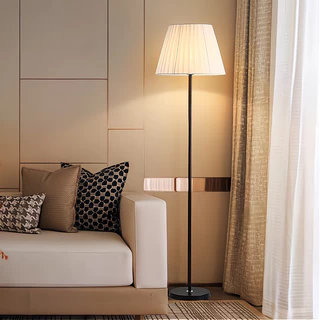 ไฟตั้งพื้น โคมไฟตั้งพื้น โคมไฟ Floor Lamp พร้อมปุ่มสวิตช์ แถมฟรีหลอดไฟ