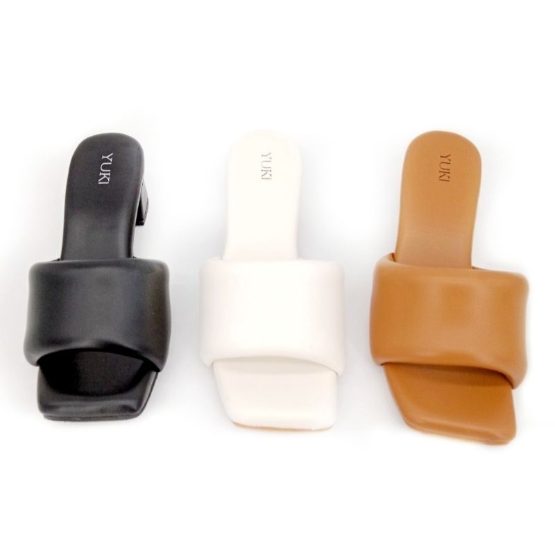 YUKI SHOES รุ่น Nami รองเท้าแตะส้นสูง 2 นิ้ว หนังเทียม PU มี 3 สี