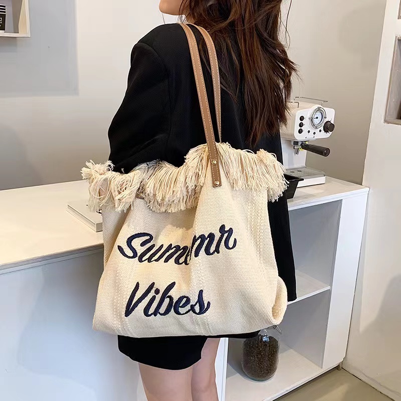 กระเป๋าผ้าสะพายข้าง Summer Viber งานผ้าลายสาน ใบใหญ่ ใส่ของได้เยอะ พร้อมส่ง