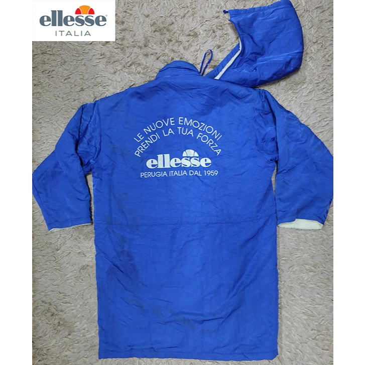 เสื้อโค้ทผ้าร่ม เสื้อกันหนาวแฟชั่น แบรนด์ Ellesse มือ 2 ของญี่ปุ่น ไซส์ L