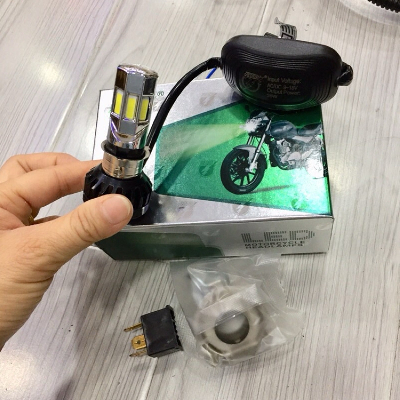 ไฟหน้ามอเตอร์ไซค์LEDมีขั้วH7กับขั้วH4ใน1ชุดใช้ไฟ12V สว่างมาก