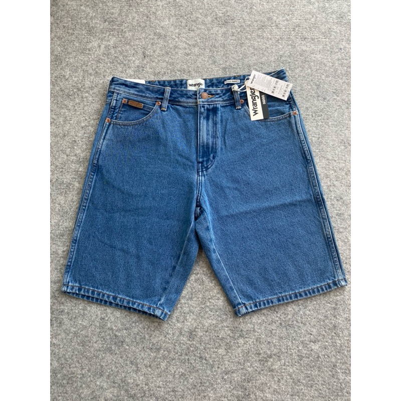 wrangler ขาสั้นยีนส์ผู้ชาย สวยเท่ TEXAS มี 2 สีเข้ม อ่อน เอวกลวง ราคาป้าย 2190 บาท