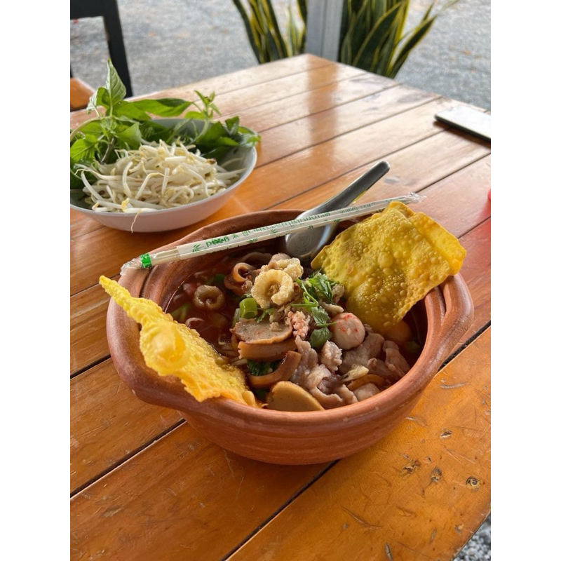 ถ้วยก๋วยเตี๋ยวดินเผา ถ้วยมีหูจับดินเผา โปร6ใบ 12ใบ 24ใบ 30ใบถ้วยใส่อาหารดินเผา ขนาด7นิ้วสูง2.5นิ้ว ถ้วยดินเผา