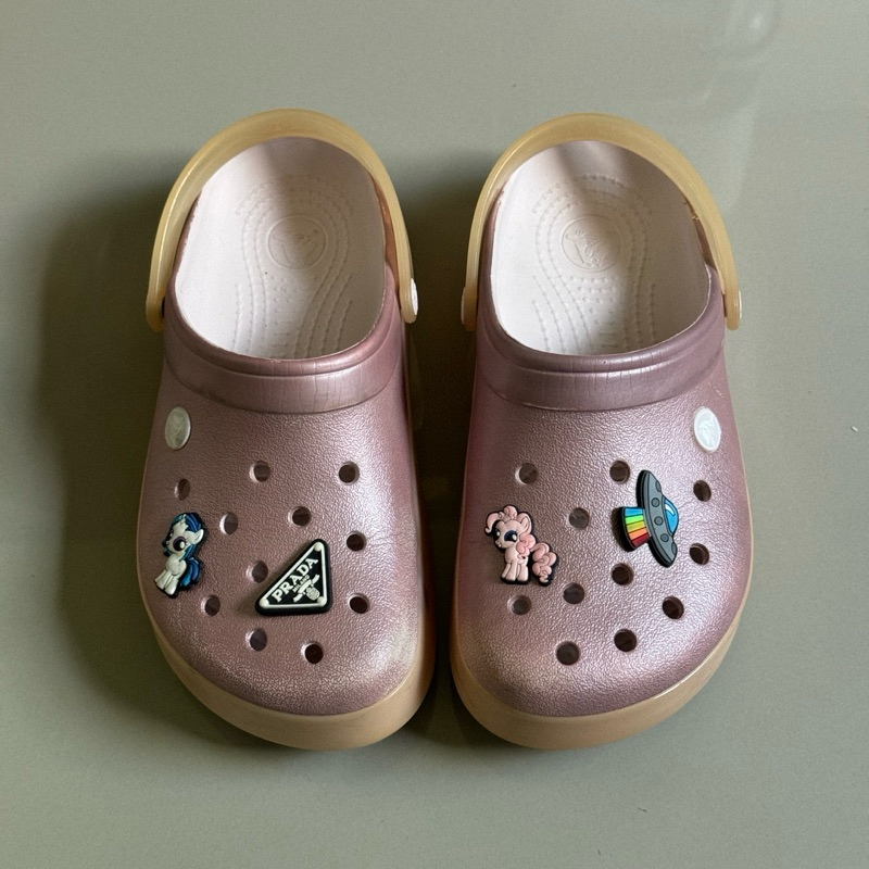 Crocs รองเท้าลำลองผู้หญิงมือสองของแท้ sz.37