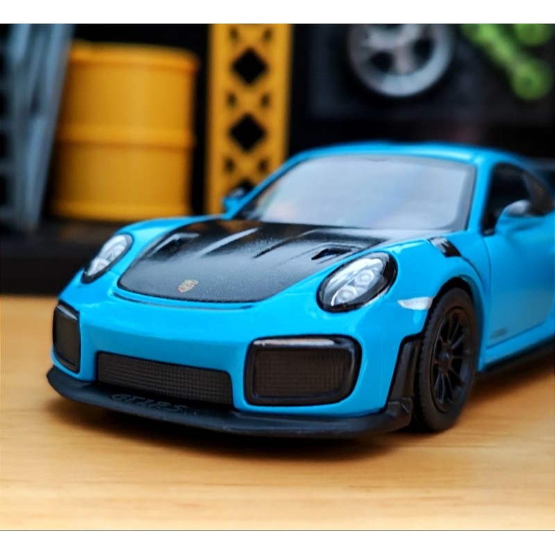โมเดลรถเหล็ก Porsche 911 GT2 GT3 RS scale 1:36 ประตูเปิดได้ มีลาน ไม่มีกล่อง