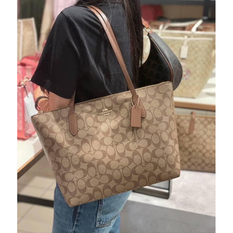 new coach tote city 15”