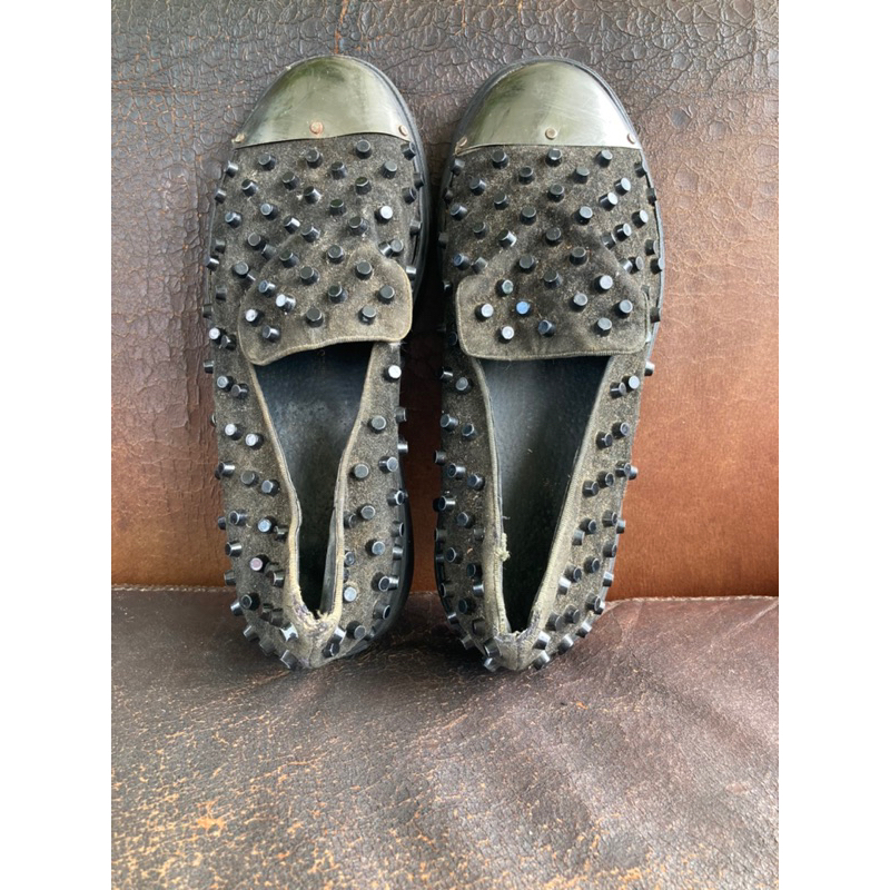 Loafer 41-42 ใส่ได้ style Christian louboutin