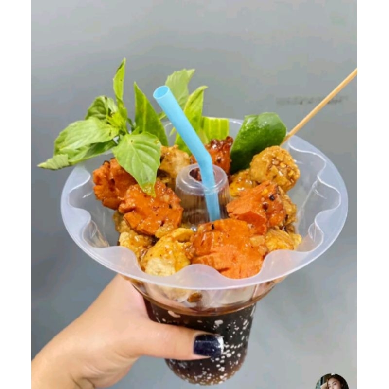 ถ้วยภูเขาไฟ (50 ใบ) ขนาดปากครอบ 95 mm. ใช้ครอบ บรรจุอาหารคาว หวาน ได้ตามที่ต้องการ