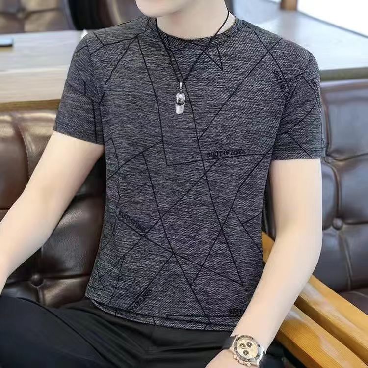 ใหม่ เสื้อคอกลมแขนสั้น เสื้อผู้ชายไม่ย้วย ผ้านิ่มดีใส่สบายไม่ร้อน