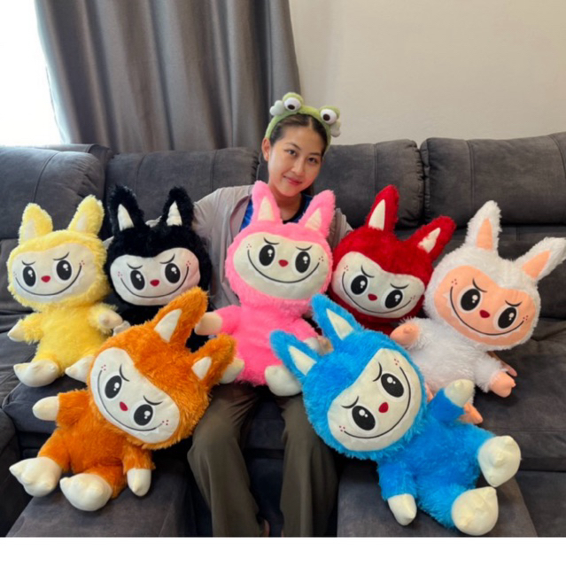 ตุ๊กตาลาบูบู้(มาใหม่) ขนาดประมาณ 16-30 นิ้ว มีหลายสีให้เลือก ขนนุ่ม ตัวนิ่ม ตุ๊กตายอดฮิต