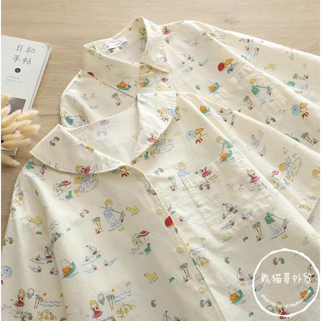 เสื้อเชิ้ตลำลองน่ารัก ทรงหลวม แขนสั้น  ผ้าฝ้ายเนื้อนิ่มสีครีมอ่อนพิมพ์ลายการ์ตูนนารัก