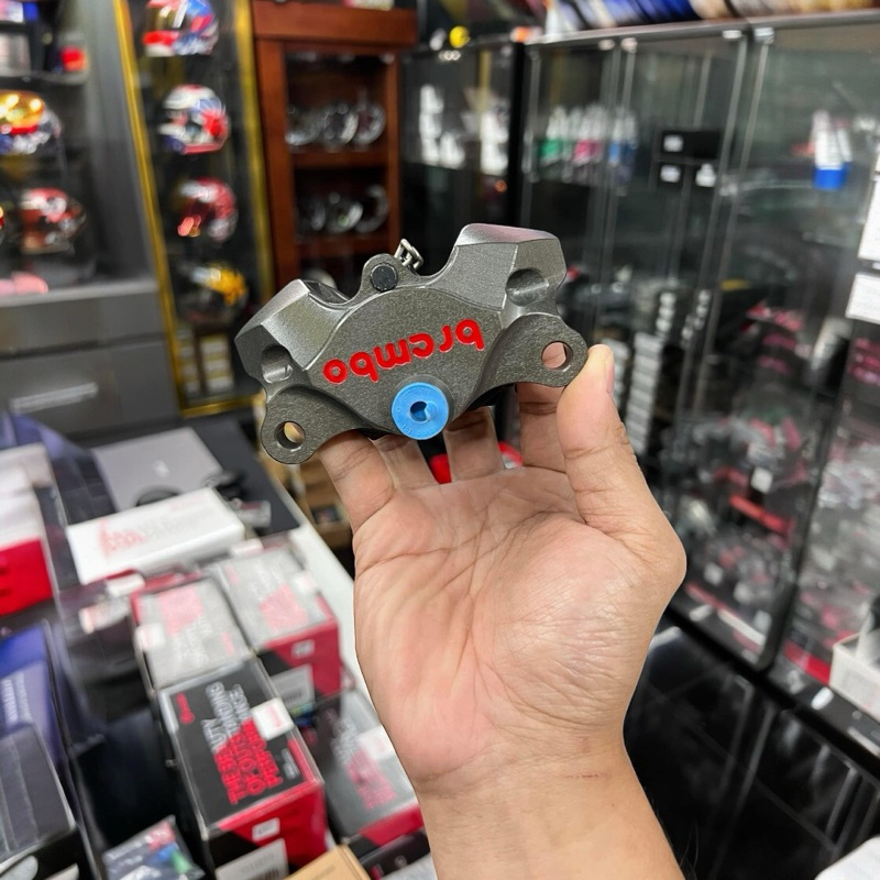ปั้มด้วง Brembo 2pot แท้ สีเข้มๆ สีหน้า-หลัง เท่ากัน มือ1 อุปกรณ์ครบ #สินค้ามีประกัน