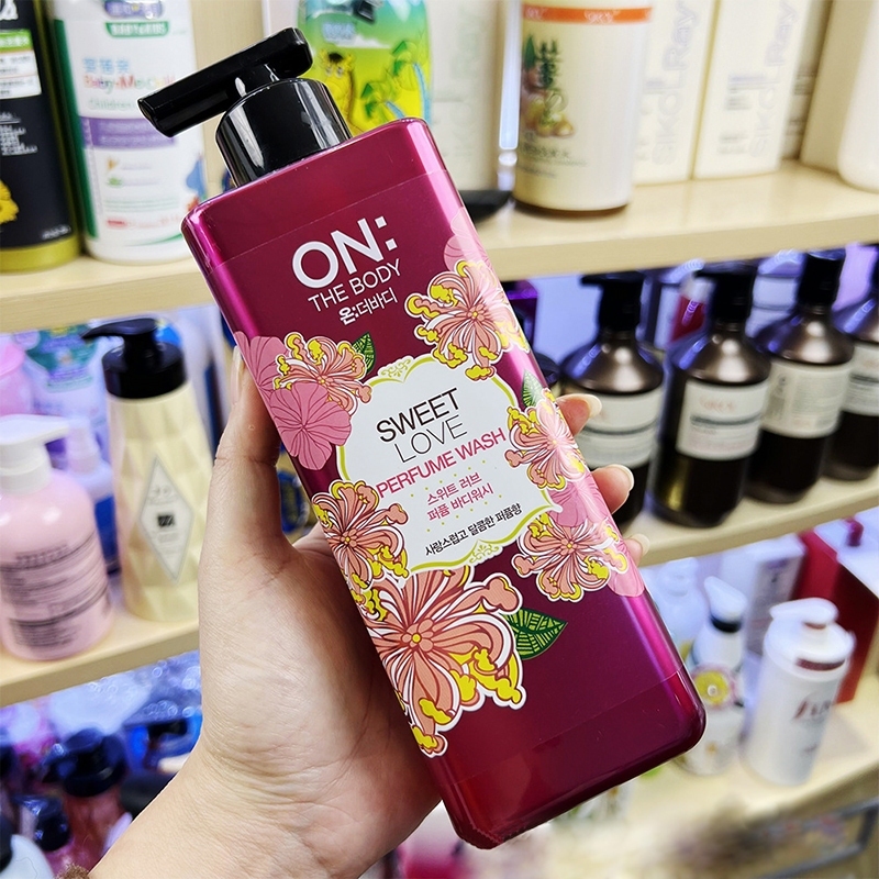 （ข‍อง‍แท้ 10‍0%）The Faceshop ON The Body Perfume Body Wash เจลอาบน้ำผสมน้ำหอม