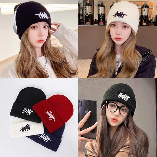 หมวกไหมพรม_Heart Cap_Hat ใส่กันหนาว ลายปัก มีหลายสี ราคาถูก พร้อมส่ง