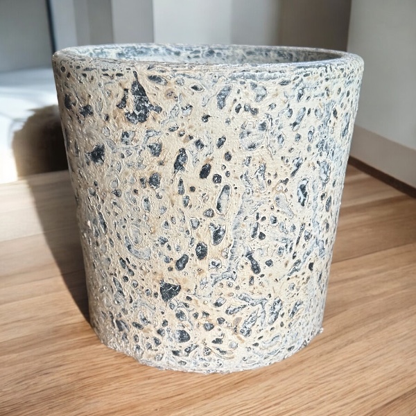 Flowerpot กระถางดินเผาทรงถ้วย สีวินเทจ เก่า ๆ ขนาด 32 x 17 cm.