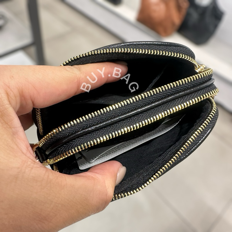 CHARLES & KEITH ( ใช้โค้ดลด30% ) CK6-30701399 กระเป๋าใส่บัตร กระเป๋าใส่เหรียญ