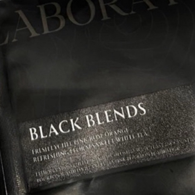 "BLACK & BLACK25 " [Terroir Lab ] - Fresh Lychee, Pink Rose, Yellow florals, Sweet white tea (Omni, 