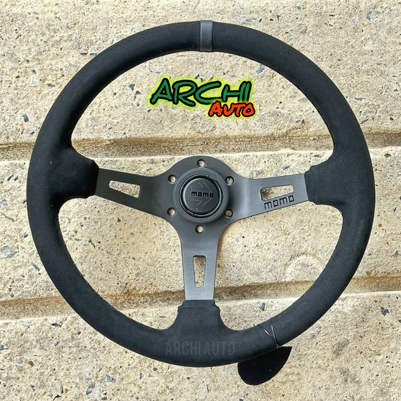 MOMO Steering wheel Japan Edition พวงมาลัยรถยนต์ พวงมาลัยแต่ง ขนาด 13.5“ นิ้ว ก้านยก 3“ หนังนิ่มมีร่องนิ้ว หนังกลับ