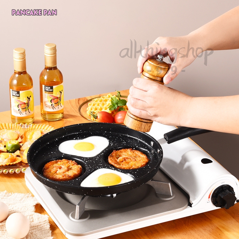 กระทะทอดไข่ 4หลุม ไข่เกี๊ยวกระทะอาหารเช้า Non-Stick ทอดไข่ดาว สี่หลุม แพนเค้ก หลุม สามารถใช้กับเตาแม่เหล็กไฟฟ้า B0142