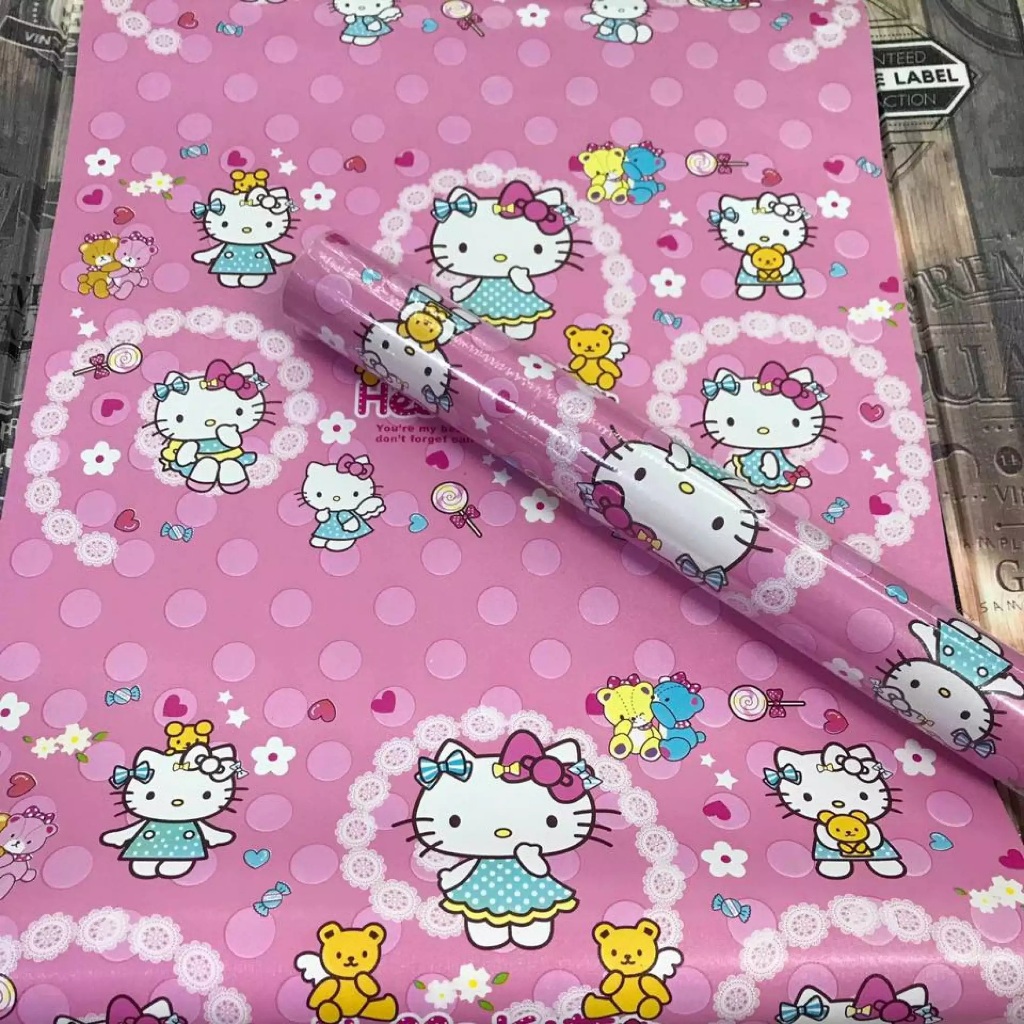 (ส่งด่วน มีโค้ดลด) Wall Kip วอลเปเปอร์ คิตตี้ ติดผนัง สติ๊กเกอร์ มีกาวในตัว ติดเองได้ #ออร่า