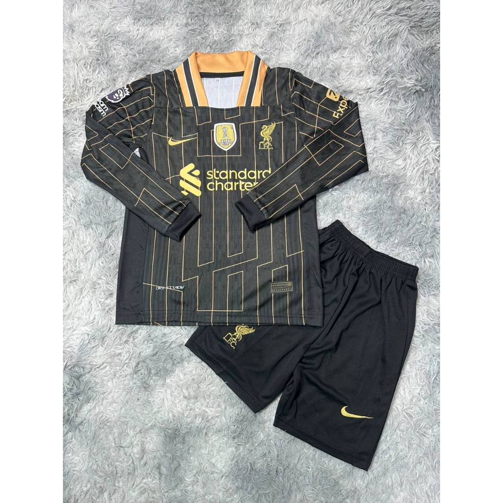 ชุดกีฬาเด็กแขนยาว ชุดเด็กแขนยาว ลิเวอร์พูลสีดำแขนยาว ลายใหม่ล่าสุด24/25 มีเสื้อพร้อมกางเกงค่ะ