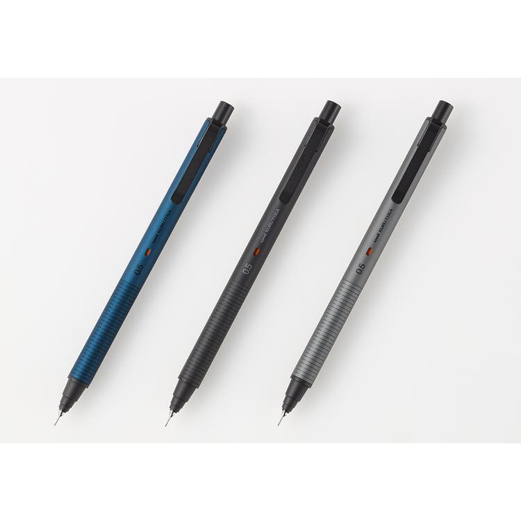 ดินสอกด uni Kurutoga Metal Mechanical Pencil ขนาด 0.5mm สี Silent Blue / Nocturne Black / Phantom Gray ดินสอกดเหลาไส้