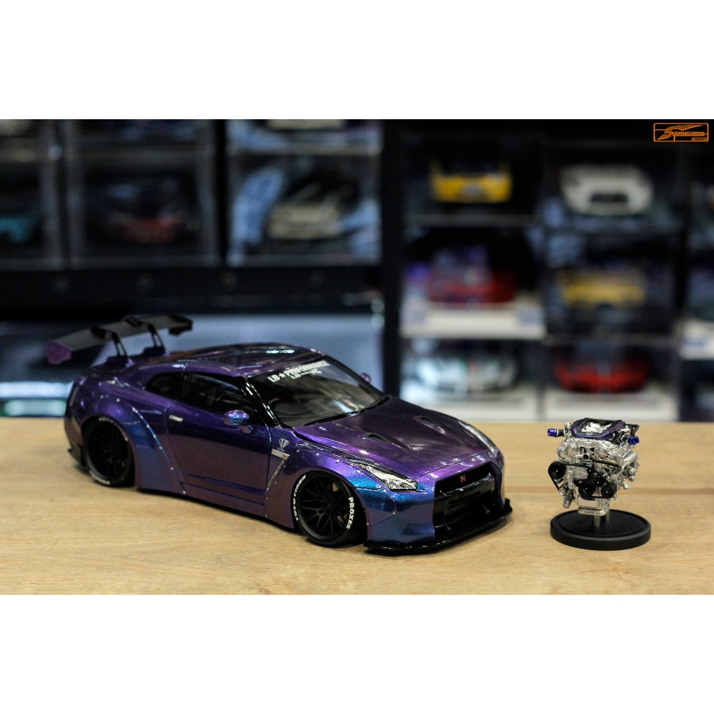 P.G.M.1/18 LBWK Nissan GT-R R35 Type 1 Carbon Fiber with VR38DETT Engine