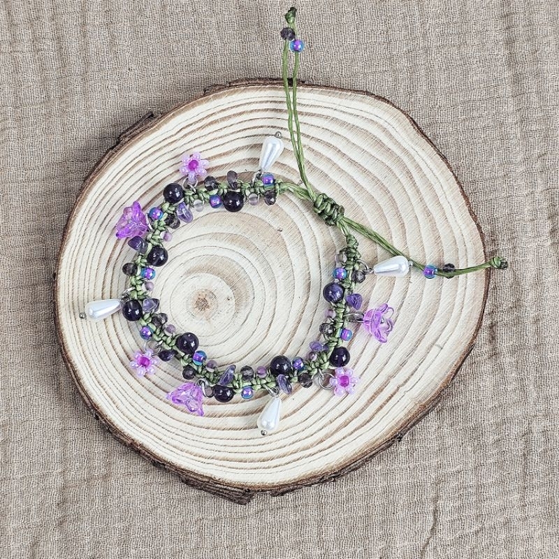 กำไลเชือกเทียนถัก รุ่นดอก Lilly of the valley