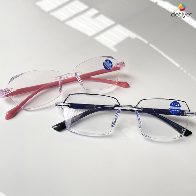 COD🌷แว่นตาอ่านหนังสือป้องกันแสงสีฟ้าไร้ขอบแฟชั่นเบาพิเศษแว่นสายตายาว+100~+400สำหรับผู้ชายและผู้หญิง-detlyet