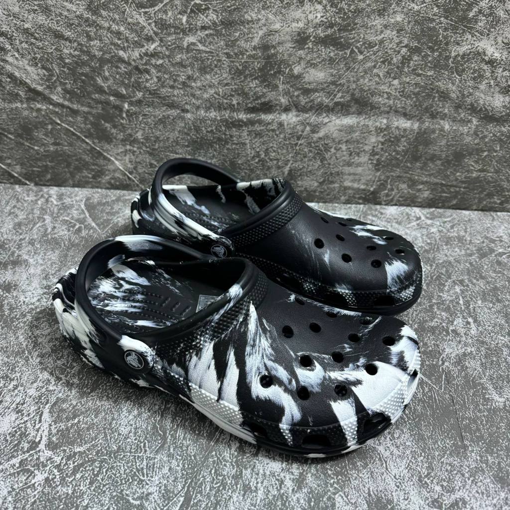 รองเท้า หัวโต สไตล์งานสวย Croocs CR Clog ( Unisex ) เบา ใส่สบาย 🚚พร้อมส่งทันที🚚