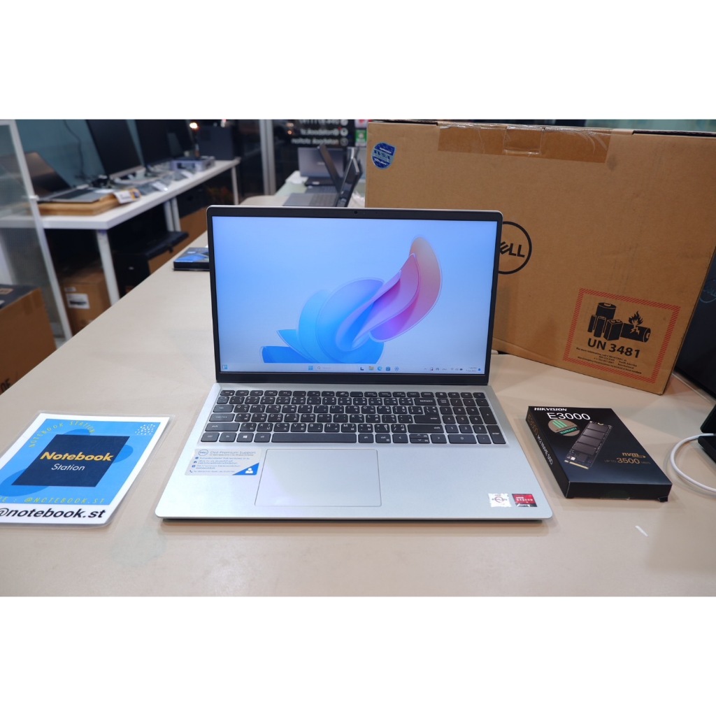 (ของใหม่)Dell inspiron 3515 Ram4 SSD256GB+HHD1TB จอ15.6 HD เครื่องสวย อุปกรณ์ครบกล่อง พร้อมใช้งาน รา