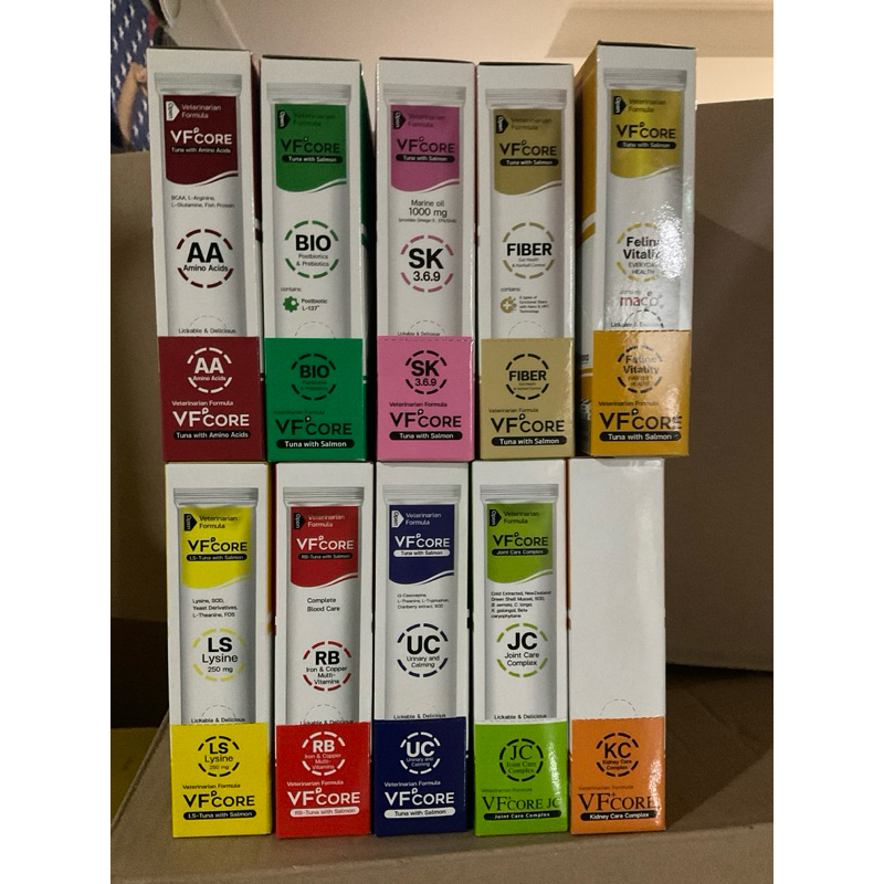 ขนมแมวเลีย VFcore ยกกล่อง 30ซอง ไลซีน, บำรุงเลือด, บำรุงข้อต่อ, วิตามินรวม และ บำรุงไต