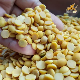 ถั่วเหลืองดิบผ่าซีก 1 กิโลกรัม ตราเสือบิน | Hulled Split Soya Beans