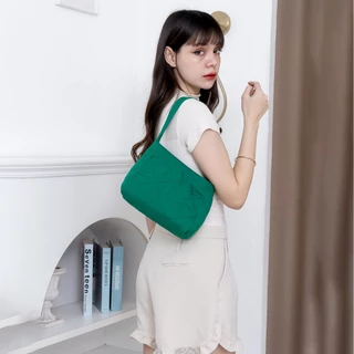 Nantita กรเป๋านุ่มขึ้นรุ่นขึ้นไหล่ HS003