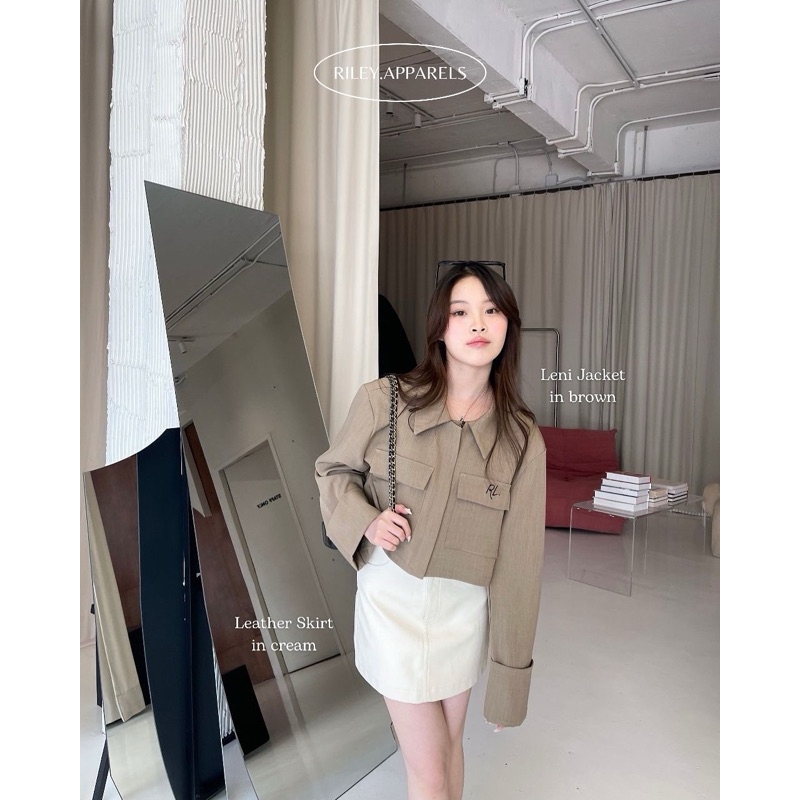 ส่งต่อ 𝐋𝐞𝐧𝐢 𝐉𝐚𝐜𝐤𝐞𝐭 จากแบรนด์ rileyapparels