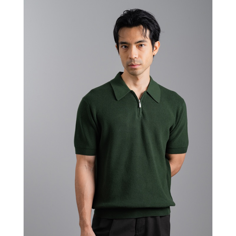 MadetoMature Jersey Stitched Zip Knitted Polo - Green เสื้อโปโลซิปแขนสั้น