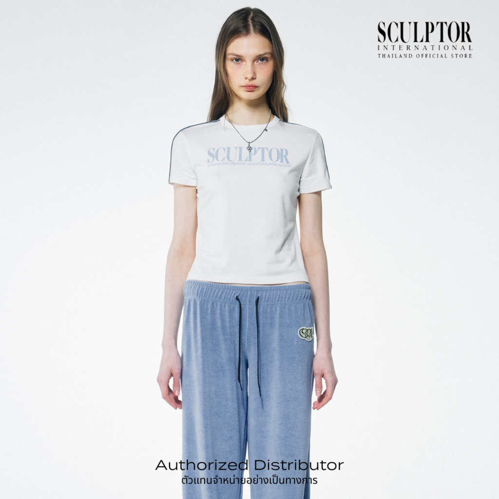 SCULPTOR® เสื้อยืด Classic Logo Piping Crop Top — صورة 4