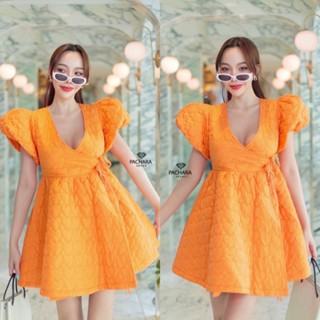 (00240DA) เดรสสั้นคอป้ายแขนตุ๊กตาสีส้ม ปักลายหัวใจทั้งชุด