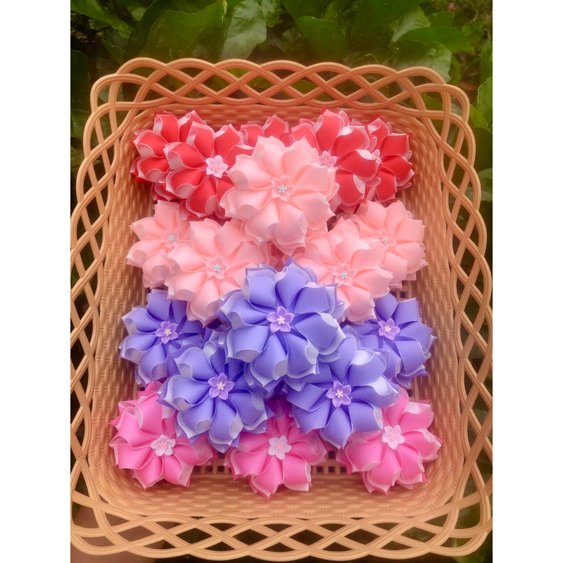 🌸เหรียญโปรยทานดอกเทียนหอม กากเพชรใส ใส่เหรียญทีหลังได้ (ตัวเปล่า)