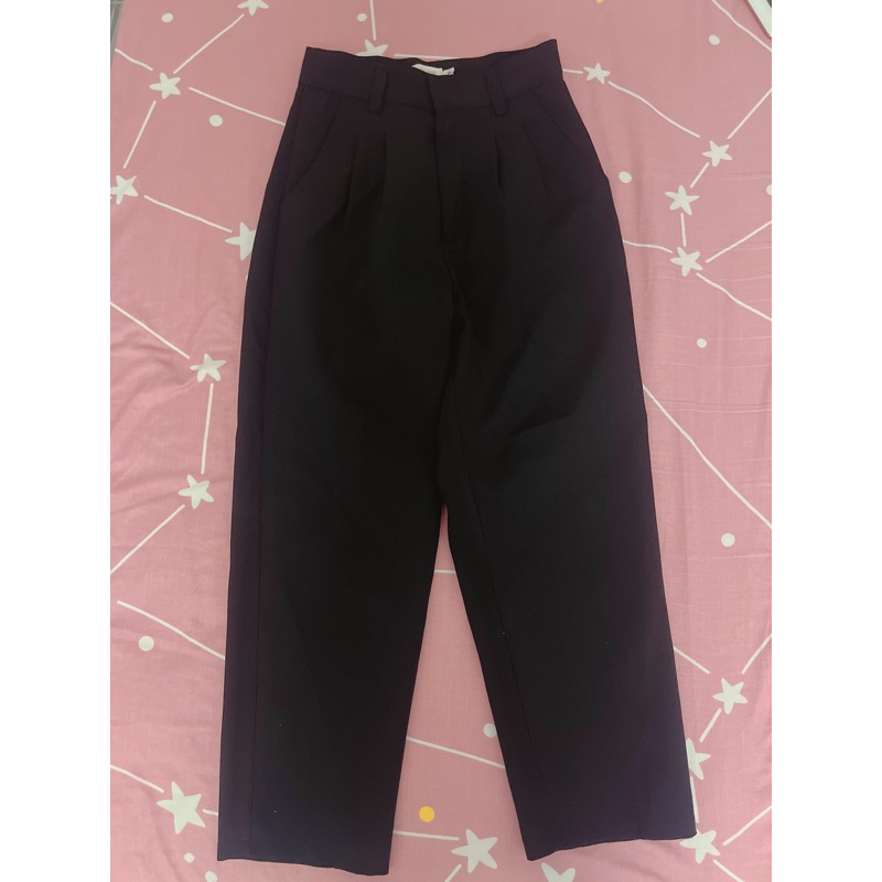 มือ2 กางเกงทำงาน กางเกงทรงบอย สีดำ ไซส์ s ป้าย april shop ตะขอเกี่ยว ผ้าดี ไม่บาง