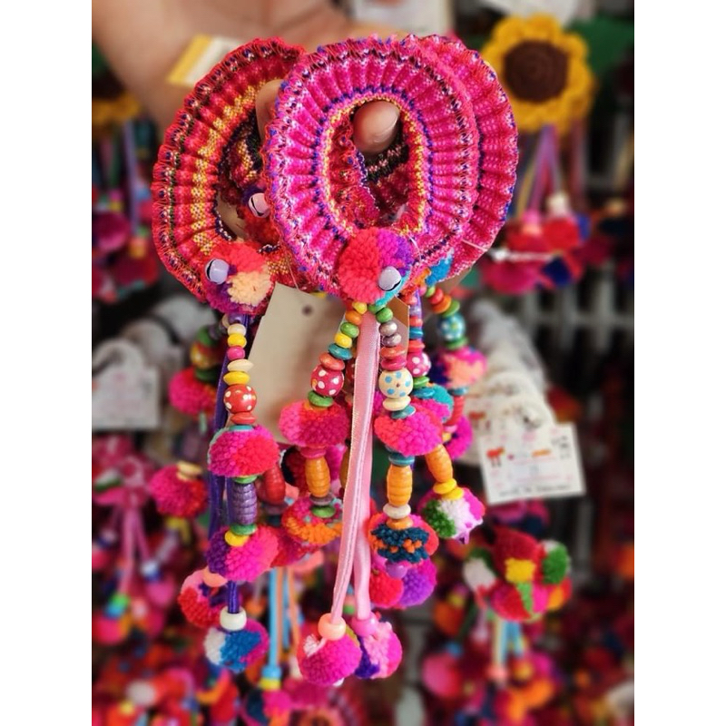 โดนัทมัดผมชาวเขา ผ้าทอปอมๆ มีหางตุ้งติ้ง