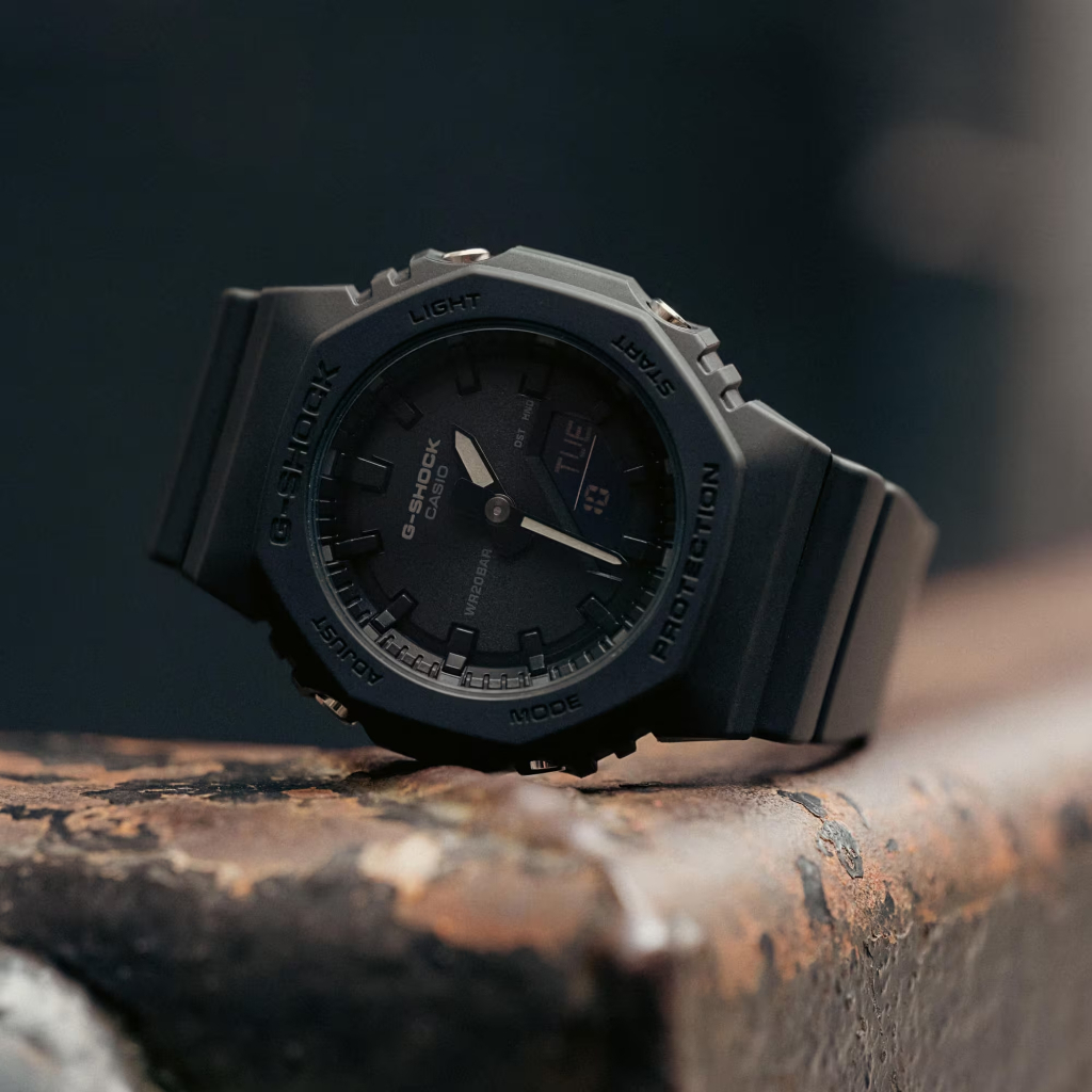 CASIO G-SHOCK มินิขนาดเล็กสุดของผู้หญิง GMA-P2100BB-1ADR ของแท้ ประกัน CMG