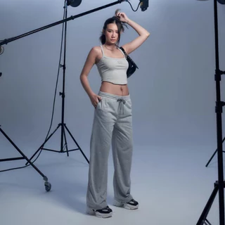 Atipashop - DEV WARM PANTS กางเกงวอร์ม ขายาว เอวยางยืด ปักโลโก้