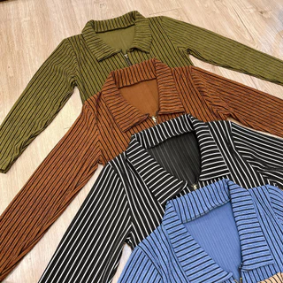 #M10 เสื้อคอปกซิปหน้าลายทาง อก 40-48 นิ้ว