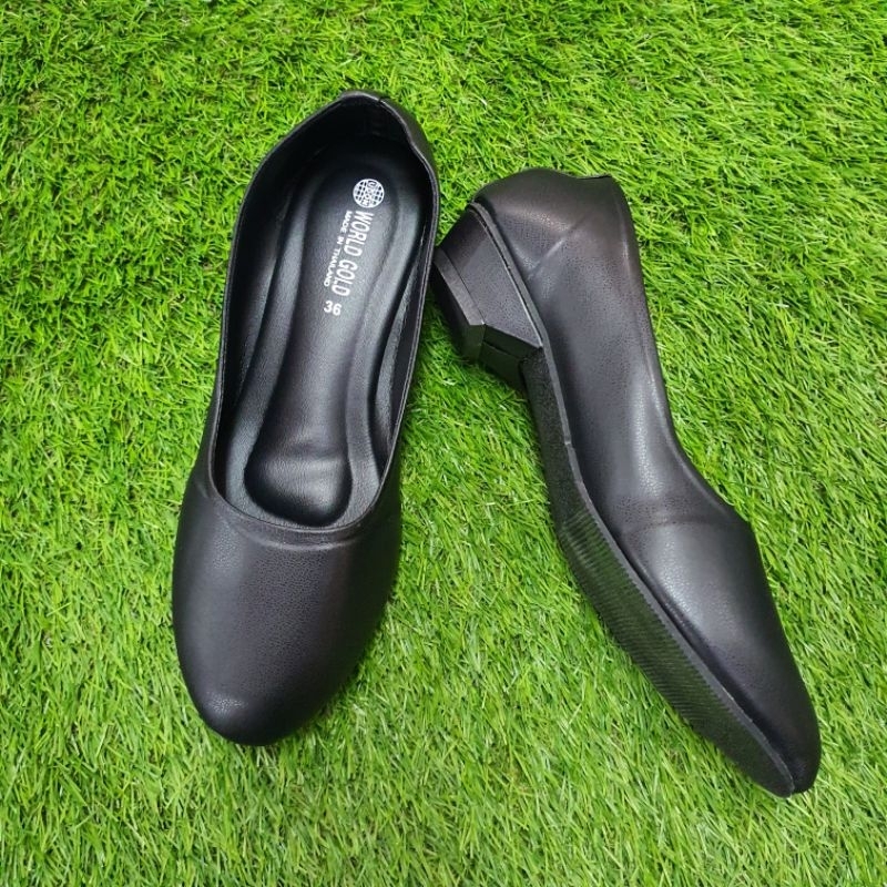 รองเท้าคัทชูปลายมนหนังนิ่มสีดำ ส้นสูง 1 นิ้ว ไซส์ 36-40 รหัส B7132
