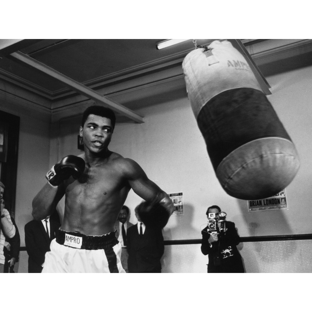 โปสเตอร์Muhammad Ali มูฮัมหมัด อาลี Poster ร้านคนไทย รับทำโปสเตอร์ รับทำกรอบตามขนาด