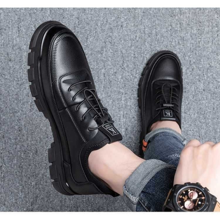 จัดส่งที่รวดเร็ว👣 Men Formal shoes รองเท้าคัทชู รองเท้าหนัง สีดำ ขนาด 39-44😎