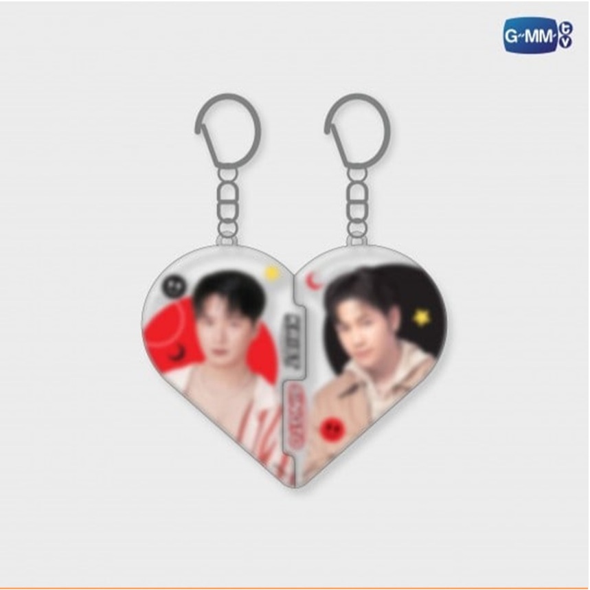 KRISTSINGTO HEART PUZZLE ACRYLIC KEYCHAIN (พร้อมส่ง)